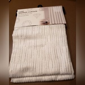 White With Silver Lurex Shower Curtain